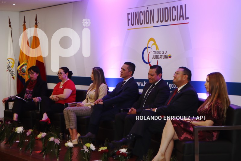 JUDICATURA-DERECHOS-MUJERES