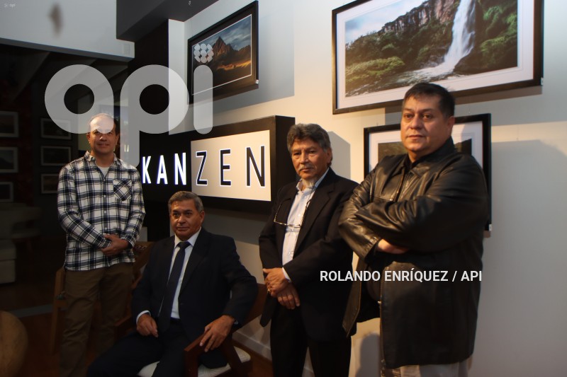 EXPOSICIÓN-FOTOGRAFÍCA-RESPLANDORES