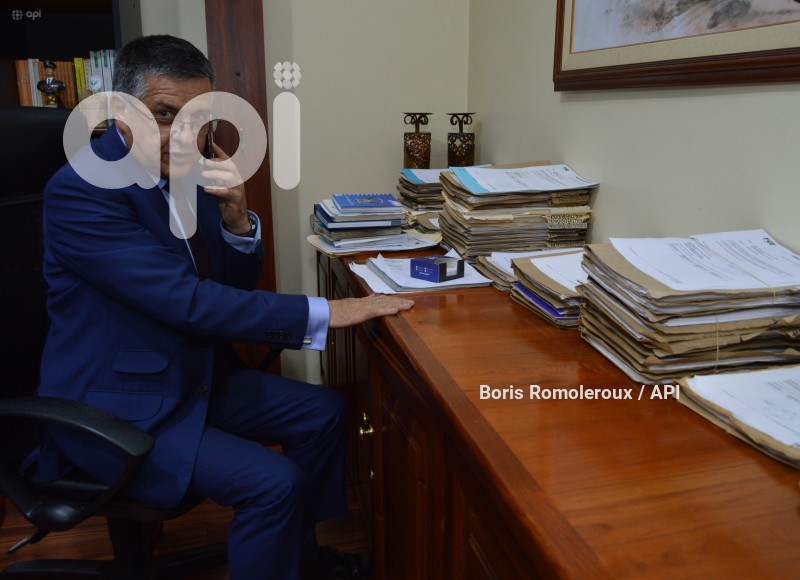 CUE-FISCAL-LEONARDO-AMOROSO-MUJER