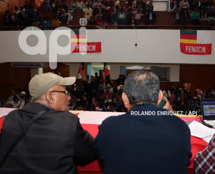 ASAMBLEA-EXTRAORDINARIA-FENOCIN