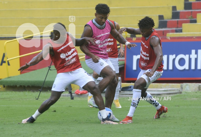 FBL-LIGAPROBET593-GUAYAQUILCITY-MUSHUCRUNA