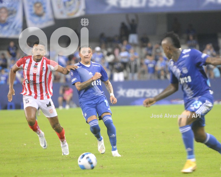 FBL-LIGAPROBET593-EMELEC-TECNICOUNIVERSITARIO