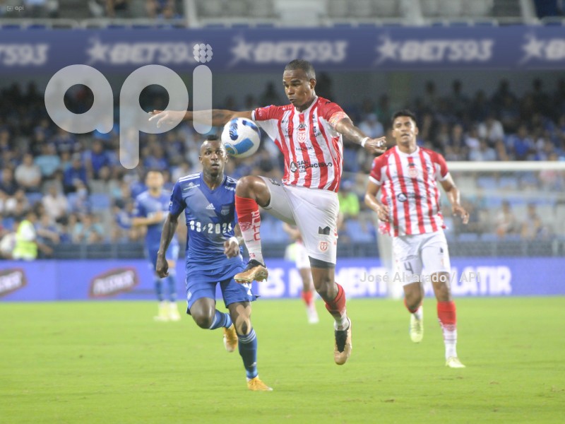 FBL-LIGAPROBET593-EMELEC-TECNICOUNIVERSITARIO