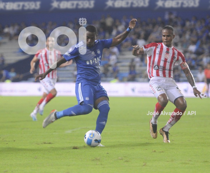FBL-LIGAPROBET593-EMELEC-TECNICOUNIVERSITARIO