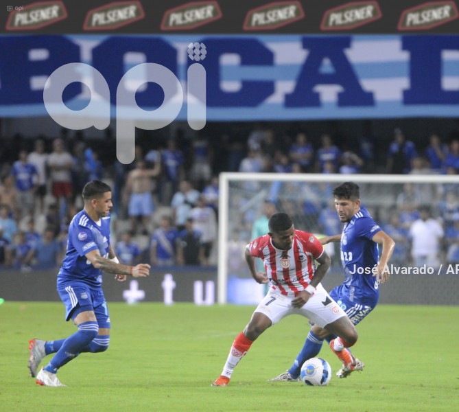 FBL-LIGAPROBET593-EMELEC-TECNICOUNIVERSITARIO