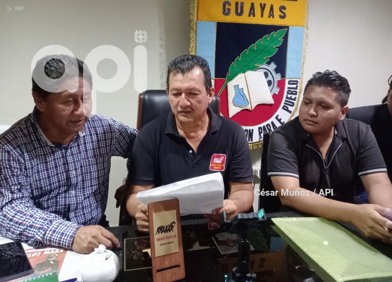 GYE-UNE PARO TRANSPORTE