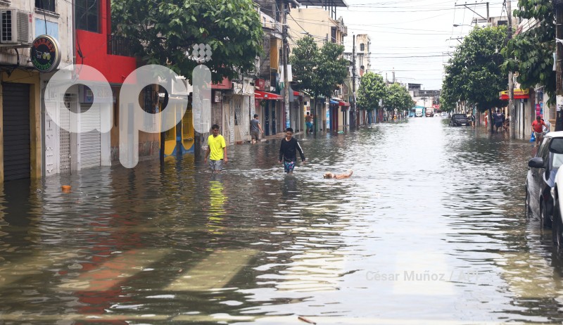 GYE-INUNDACIONES LLUVIA