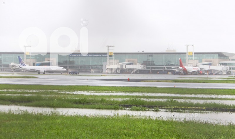 GYE-LLUVIA AEROPUERTO