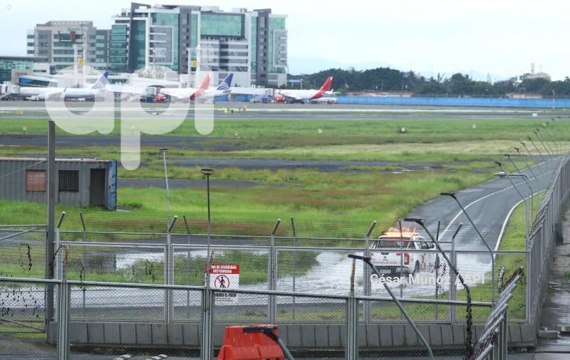 GYE-LLUVIA AEROPUERTO