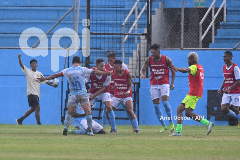 FBL-LIGAPRO-MANTA - BUHOS-J02