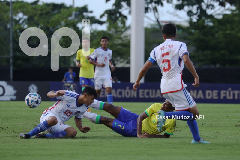 FBL-SUB17-BRASIL-CHILE