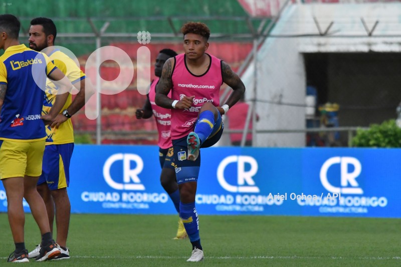 FBL-LIGAPRO-DELFIN-EMELEC