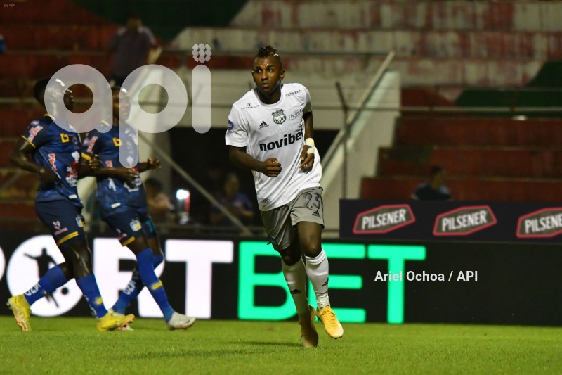 FBL-LIGAPRO-DELFIN-EMELEC