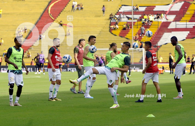 FBL-LIGAPROBET593-BARCELONA-MUSHUCRUNA
