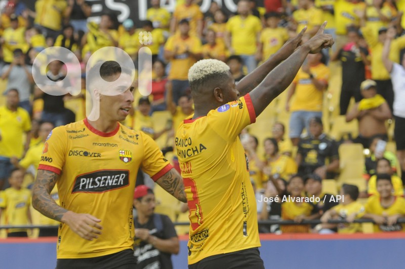 FBL-LIGAPROBET593-BARCELONA-MUSHUCRUNA