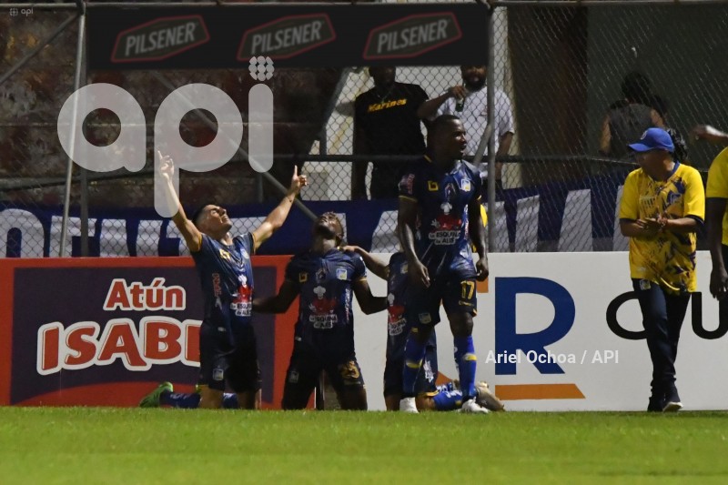 FBL-LIGAPRO-DELFIN-EMELEC