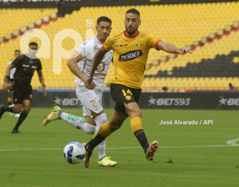 FBL-LIGAPROBET593-BARCELONA-MUSHUCRUNA