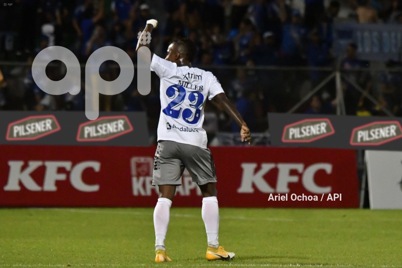 FBL-LIGAPRO-DELFIN-EMELEC