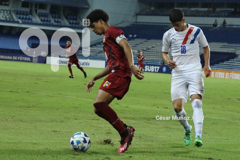 FBL-SUB17-VENEZUELA-PARAGUAY