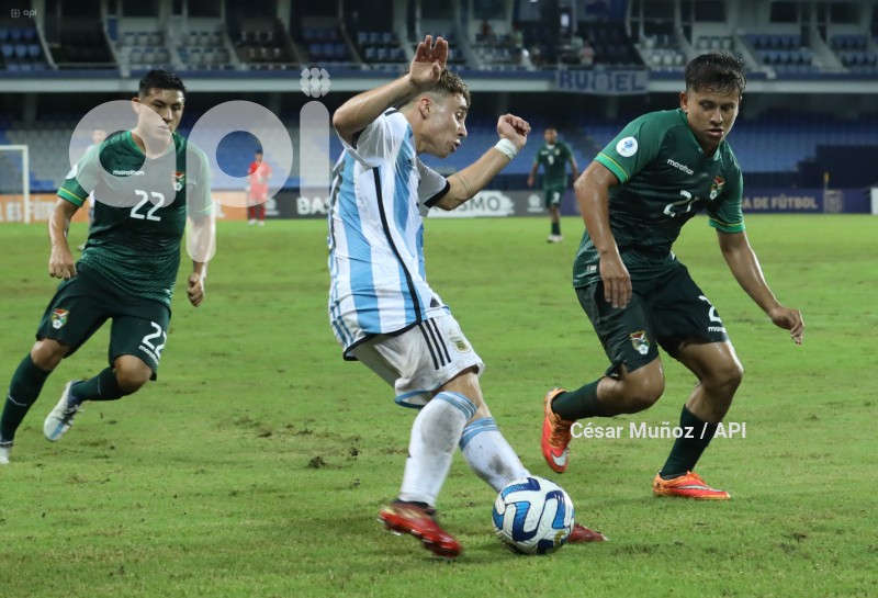FBL-SUB17-BOLIVIA-ARGENTINA