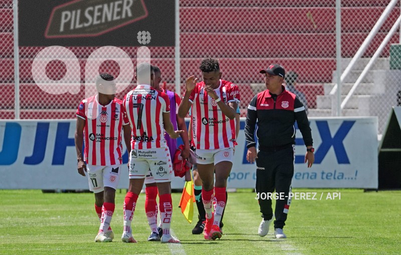FBL-LIGA-PRO-BET593-TECNICO-CUENCA-