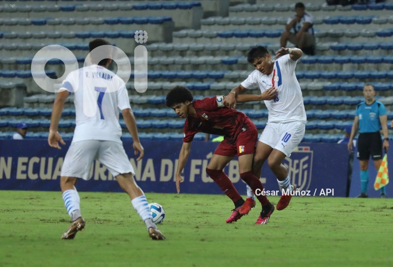 FBL-SUB17-VENEZUELA-PARAGUAY