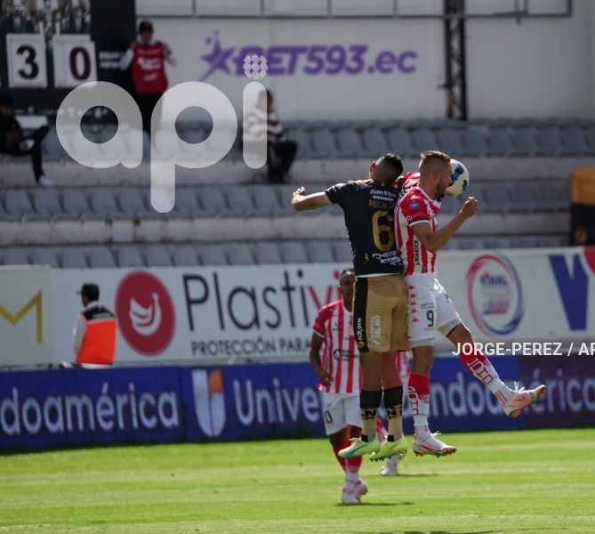 FBL-LIGA-PRO-BET593-TECNICO-CUENCA-
