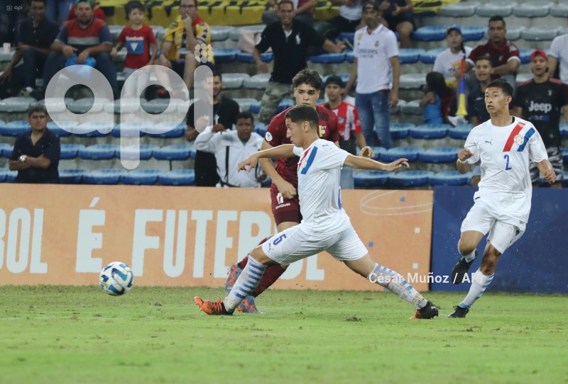 FBL-SUB17-VENEZUELA-PARAGUAY