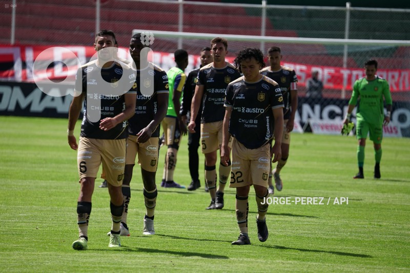 FBL-LIGA-PRO-BET593-TECNICO-CUENCA-