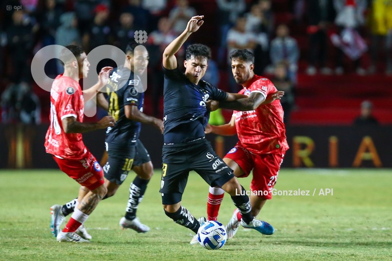 FBL-LIBERTADORES-ARGENTINOS JR - INDEPENDIENTE 