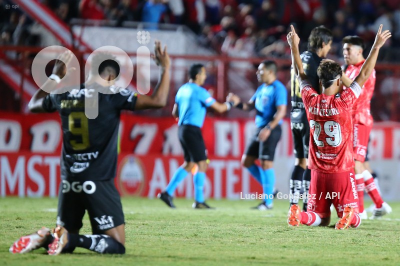 FBL-LIBERTADORES-ARGENTINOS JR - INDEPENDIENTE 