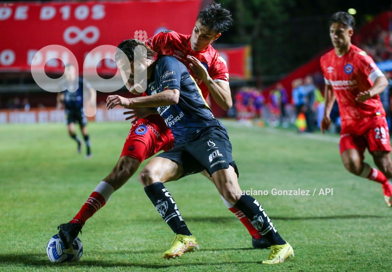 FBL-LIBERTADORES-ARGENTINOS JR - INDEPENDIENTE 