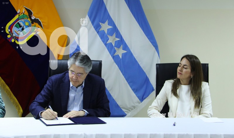 GYE-POSESIÓN SECRETARÍA
