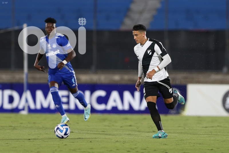 FBL-SUDAMERICANA-DANUBIO-EMELEC