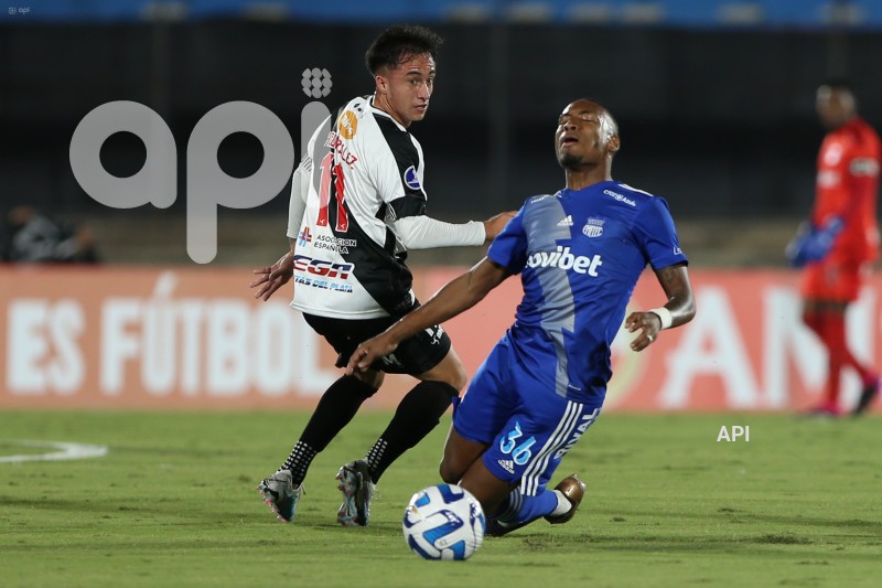 FBL-SUDAMERICANA-DANUBIO-EMELEC