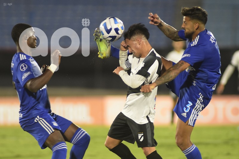 FBL-SUDAMERICANA-DANUBIO-EMELEC