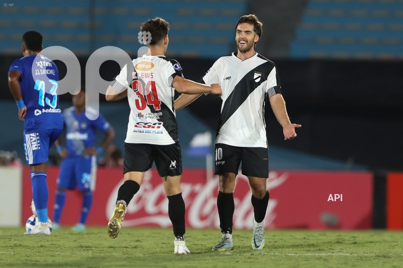 FBL-SUDAMERICANA-DANUBIO-EMELEC