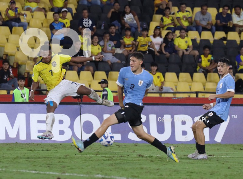 FBL-SUB17-URUGUAY-ECUADOR