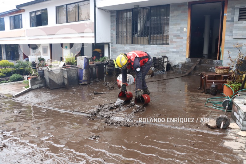 DESBORDAMIENTO-RIO-PITA-VALLE-CHILLOS