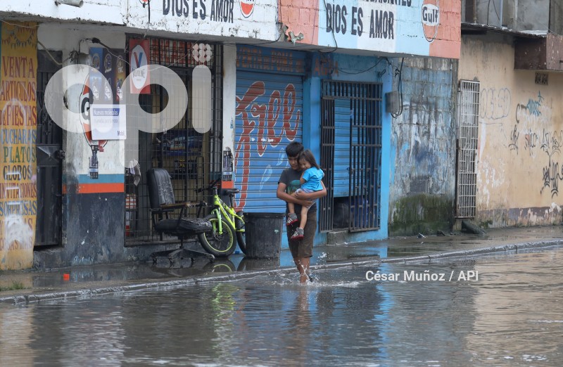 GYE-LLUVIA