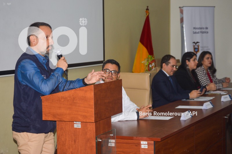 CUENCA-NUEVOS ENFERMEROS-HOSPITAL VICENTE CORRAL MOSCOSO