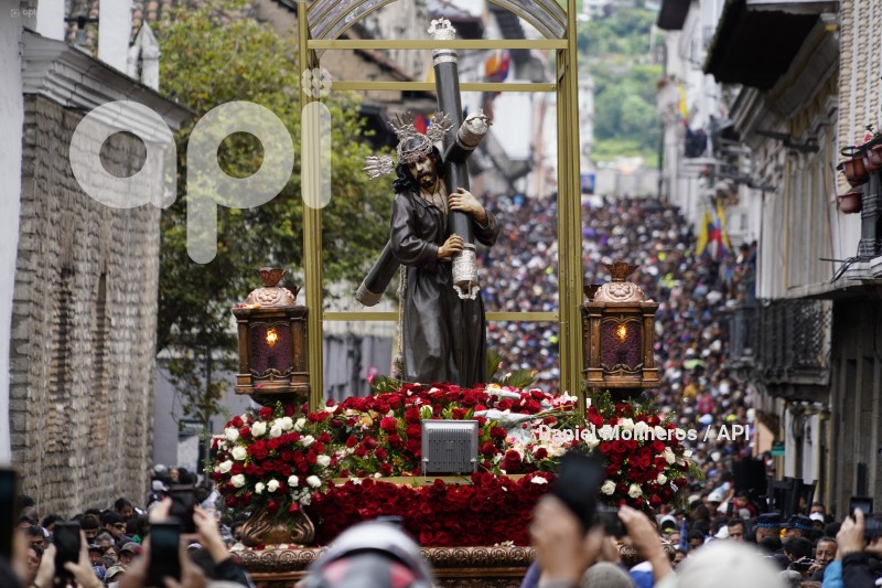 PROCESION-JESUS-GRAN-PODER