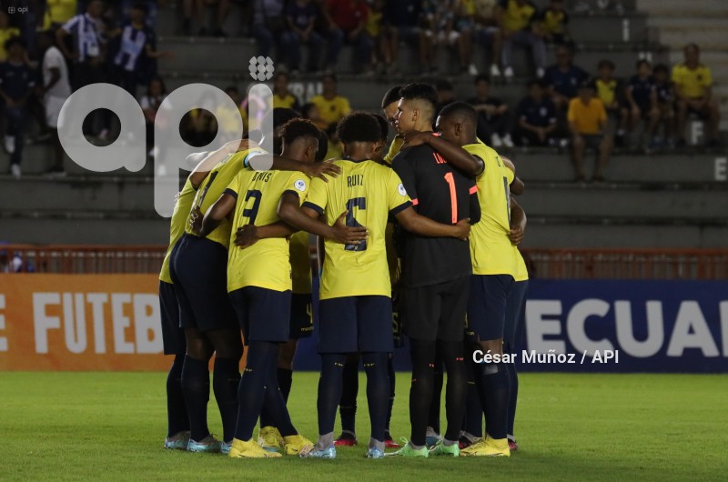 FBL-SUB17-ECUADOR-CHILE