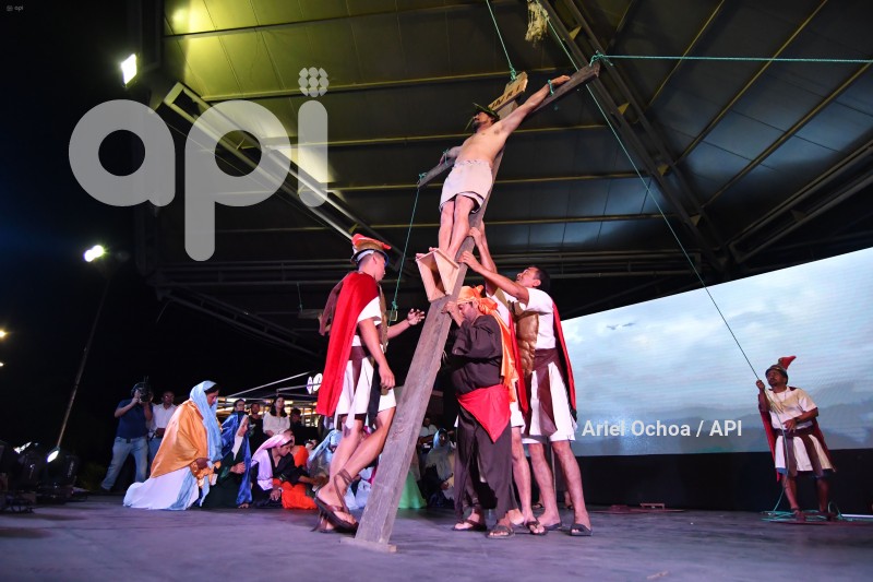 MANTA-VIA-CRUSIS-SEMANA-SANTA