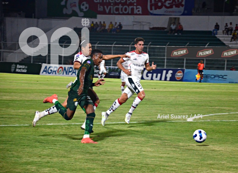 FBL-LIGAPRO-ORENSE-DEPORTIVOCUENCA