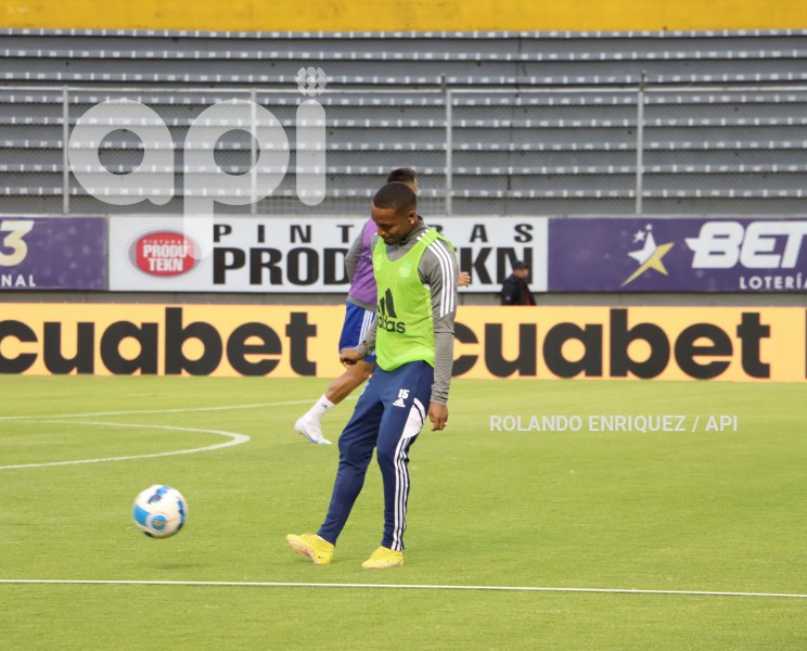 FBL-LIGAPRO-AUCAS-EMELEC