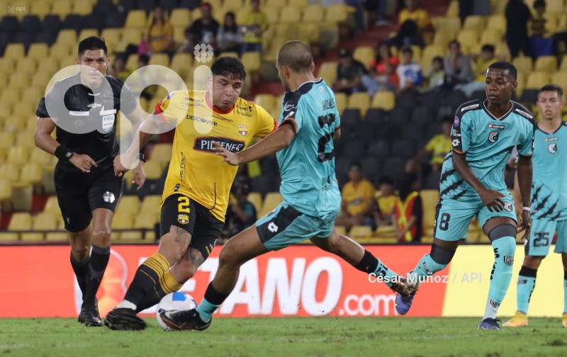 FBL-LIGAPRO-BARCELONA-CUMBAYA