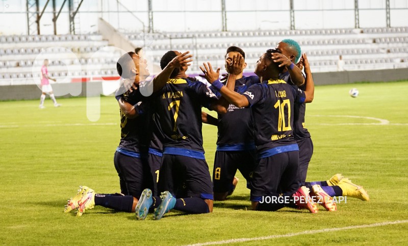 FBL-LIGA-PRO-BET593-SERIE-B-CHACARITAS-INDEPENDIENTE-JR-
