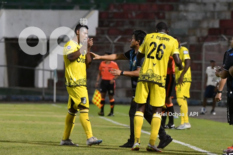FBL-LIGAPRO-MANTA - 9 DE OCTUBRE-J05