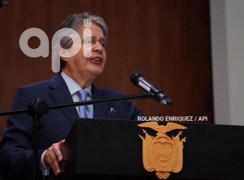 ACADEMIA-GUERRA-PRESIDENTE-LASSO